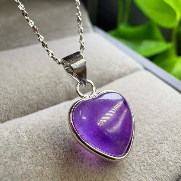 Natural Amethyst Heart Pendant in a Copper Bezel – 13 mm