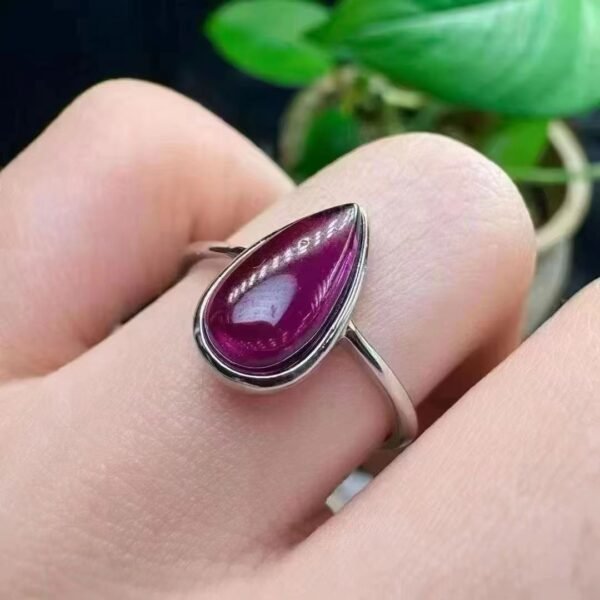 Natural Garnet Teardrop Ring in 925 Sterling Silver