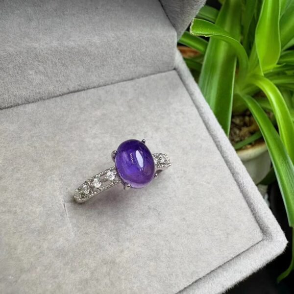 Natural Amethyst Ring in a Copper Bezel (SX1126)