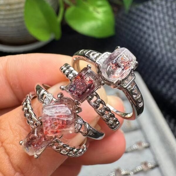 Natural Super Seven Ring in a Copper Bezel