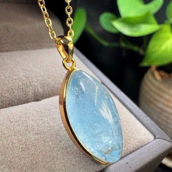 Natural Aquamarine Teardrop Pendant in 925 Sterling Silver (SX1149)