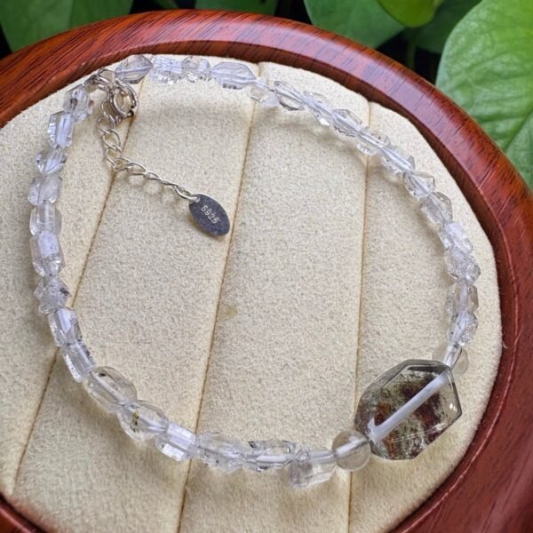 Natural Herkimer Diamond Quartz Freeform Bracelet with a 925 sterling silver clasp (SX1168)