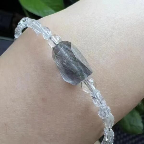 Natural Herkimer Diamond Quartz Freeform Bracelet with a 925 sterling silver clasp (SX1941)